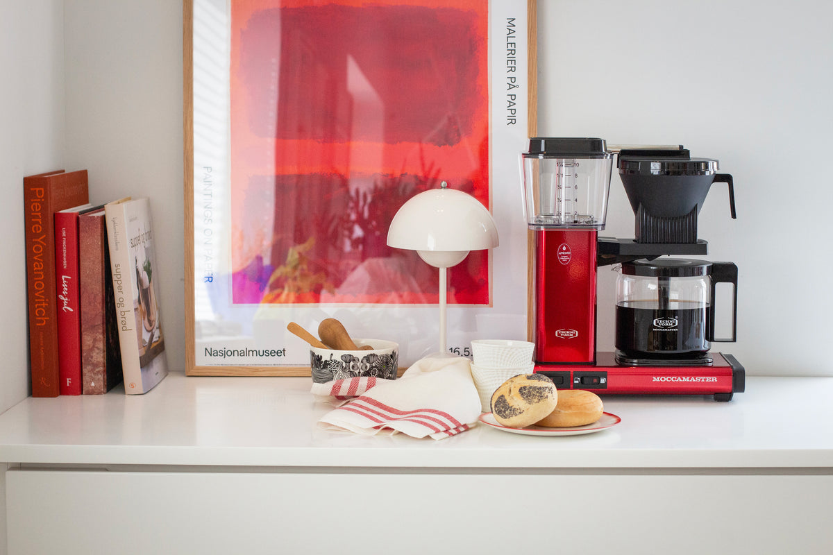 Moccamaster Optio kahvinkeitin, Red Metallic