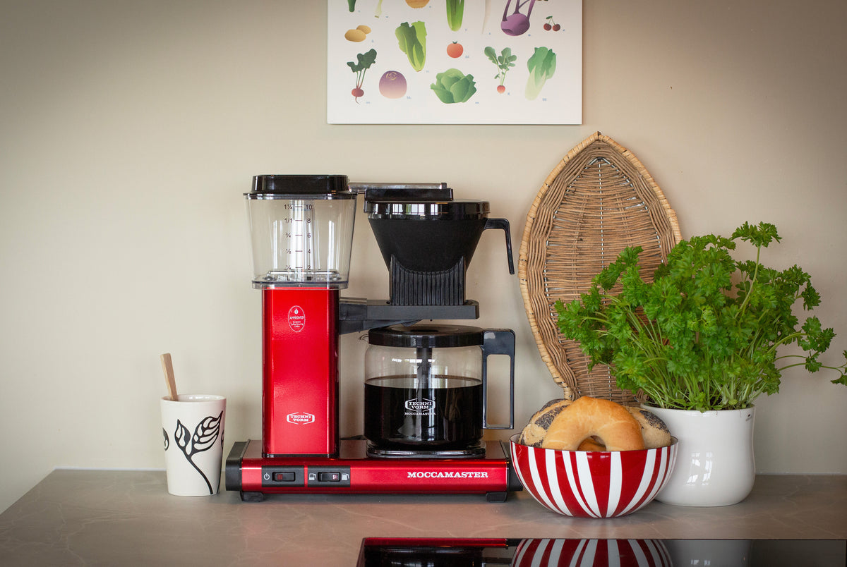 Moccamaster Optio kahvinkeitin, Red Metallic