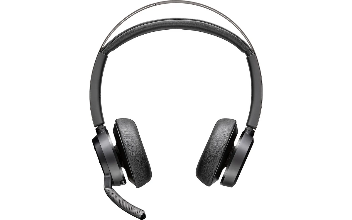Poly Voyager Focus 2 -Bluetooth-kuulokemikrofoni lataustelineellä, UC