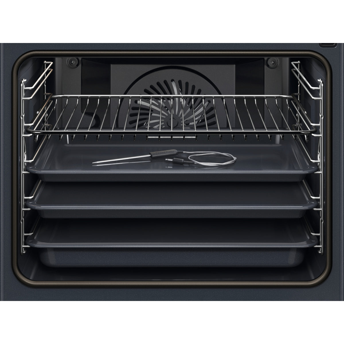 AEG TA5PB534PB 5000 SurroundCook® uuni SteamBake-toiminnolla, musta – kuva 3