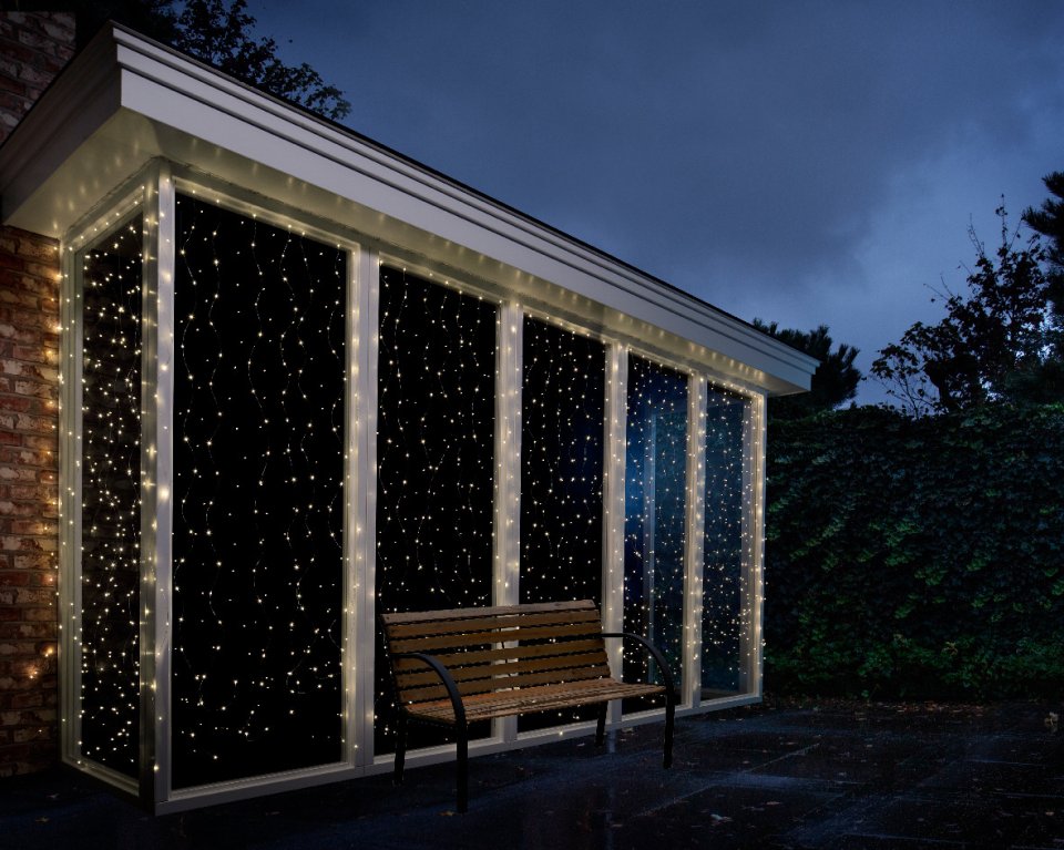Lumineo Micro LED -valoverho ulkokäyttöön, 190 × 200 cm