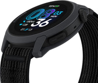 Coros Watch Pace 4 urheilukello, musta nailonrannekkeella