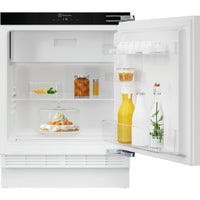 Electrolux LFS3SE82R integroitava jääkaappi pakastelokerolla – kuva 1