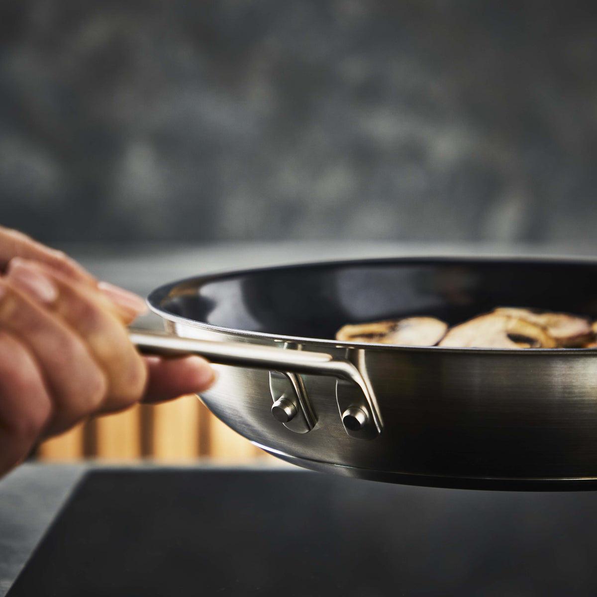 Tefal Nordica paistinpannu 28 cm, keraaminen/ruostumaton teräs – 6