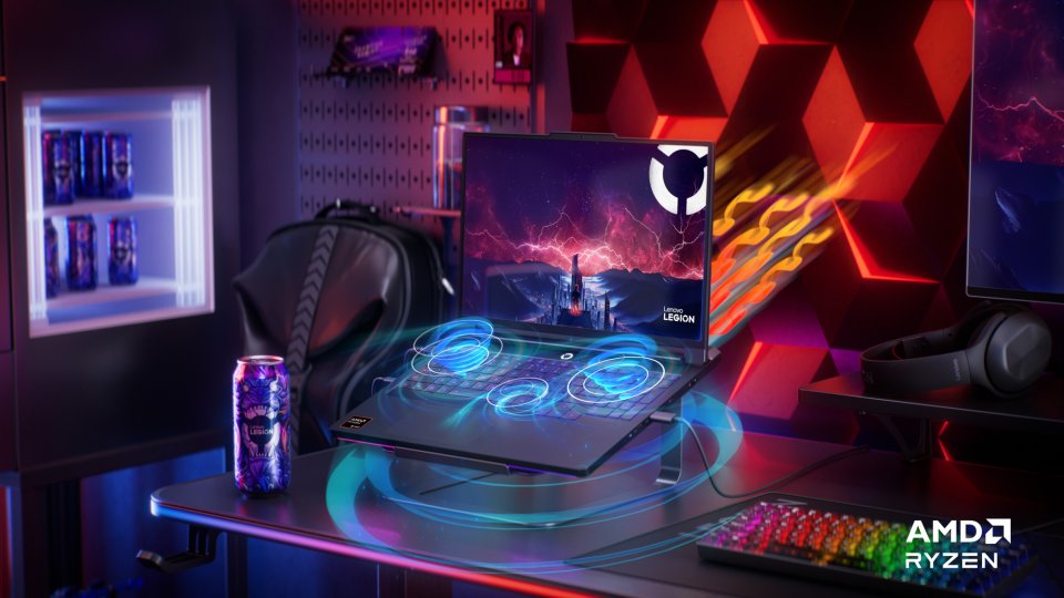 Lenovo Legion Pro 7 16AFR10H 16" pelikannettava, Windows 11 Home (83RU001JMX)