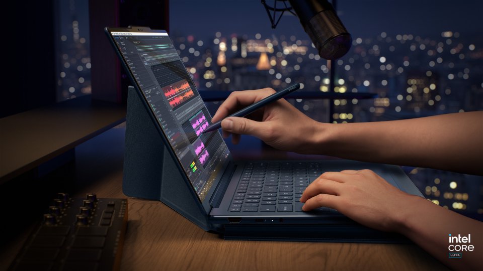 Lenovo Yoga 9 2-in-1 14IPH11 14" kannettava tietokone, Windows 11 Home (83SE001JMX)