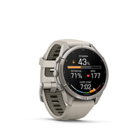 Garmin fenix 9 Pro urheilukello, 43 mm, titaani ja Fog Gray/Dark Sandstone silikoniranneke