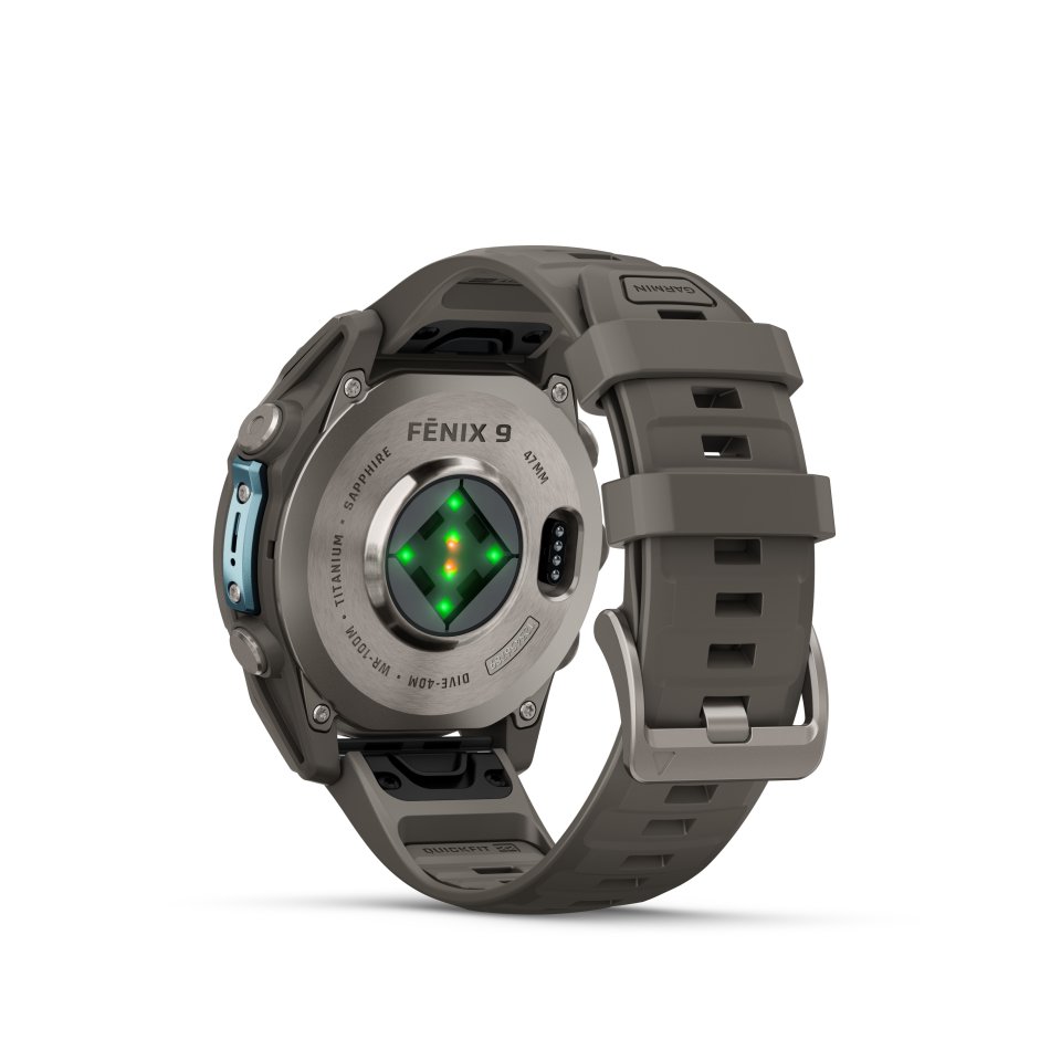 Garmin fenix 9 urheilukello, 47 mm, titaani ja Pebble Gray silikoniranneke