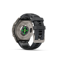 Garmin fenix 9 Pro inReach urheilukello, 47 mm, titaani ja Graphite/Black silikoniranneke