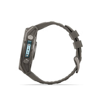 Garmin fenix 9 urheilukello, 51 mm, titaani ja Pebble Gray silikoniranneke
