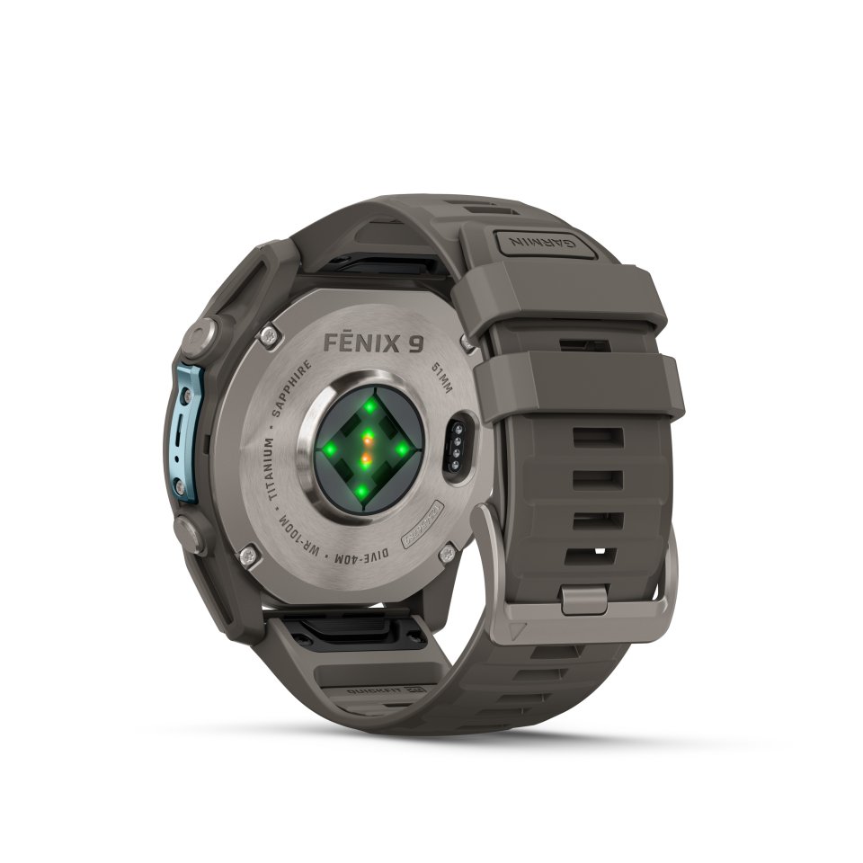 Garmin fenix 9 urheilukello, 51 mm, titaani ja Pebble Gray silikoniranneke