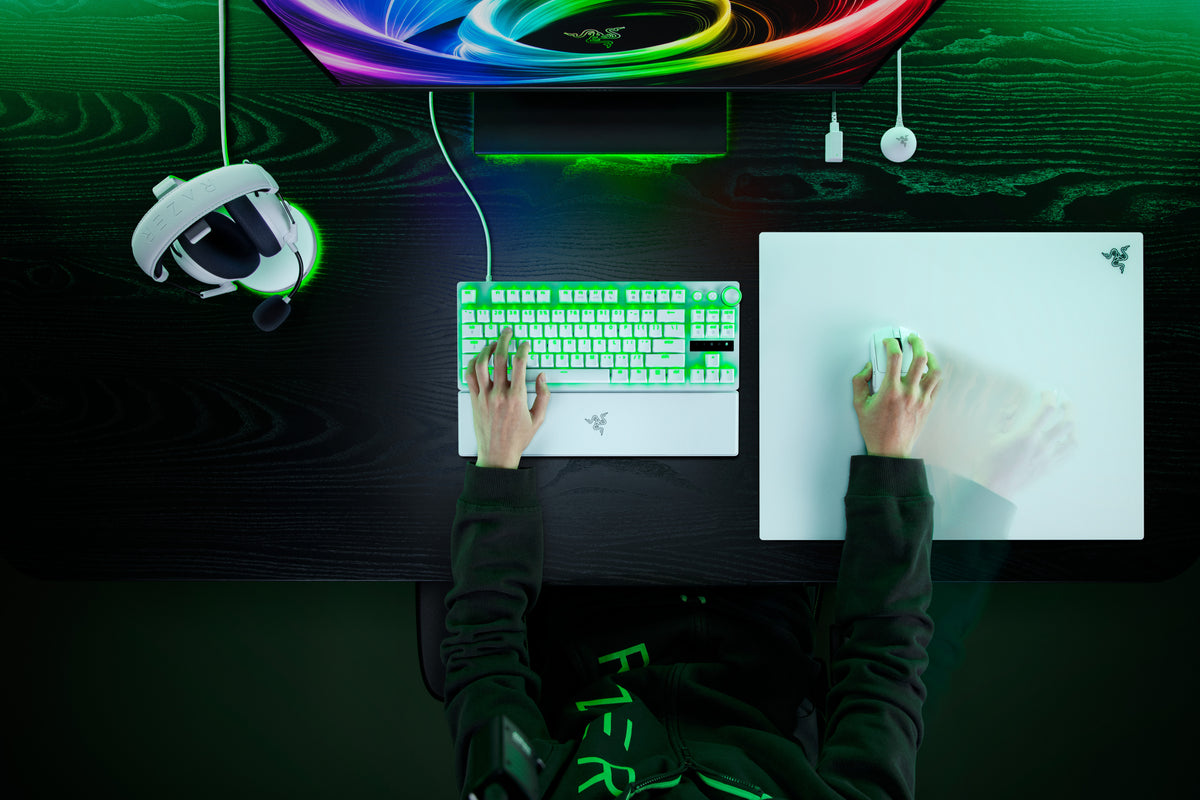 Razer Atlas Pro lasinen hiirimatto, valkoinen – 10