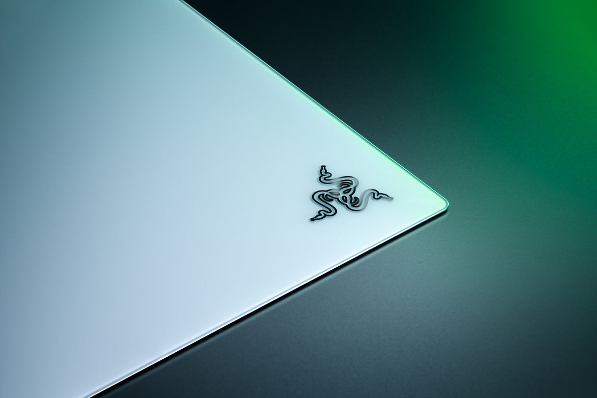 Razer Atlas Pro lasinen hiirimatto, valkoinen – 7