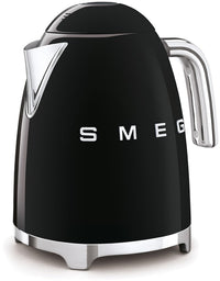 Smeg KLF03BLEU -vedenkeitin, musta