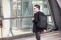 Targus Corporate Traveller reppu 15.6" kannettavalle tietokoneelle, musta – kuva 6