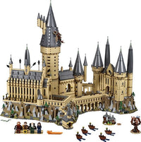 LEGO Harry Potter 71043 - Tylypahkan linna – kuva 3