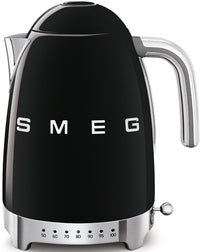 Smeg KLF04BLEU -vedenkeitin, musta