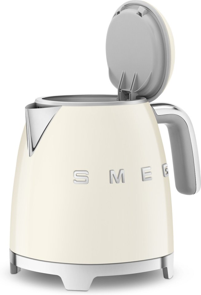 Smeg KLF05CREU -vedenkeitin, kerman valkoinen