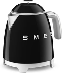 Smeg KLF05BLEU -vedenkeitin, musta