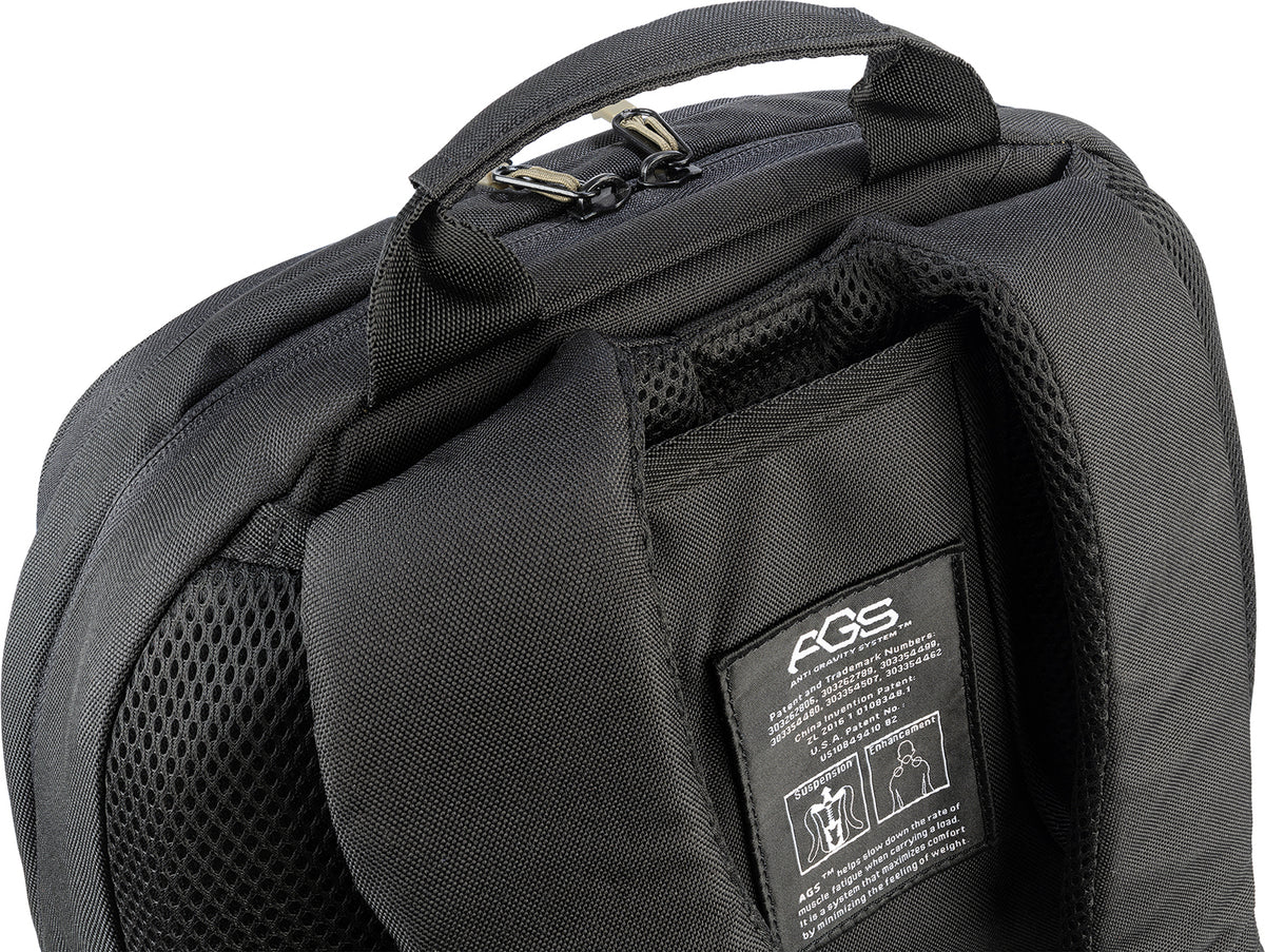 Tucano Bizip AGS -tietokonereppu 17" kannettavalle tietokoneelle, musta – kuva 9