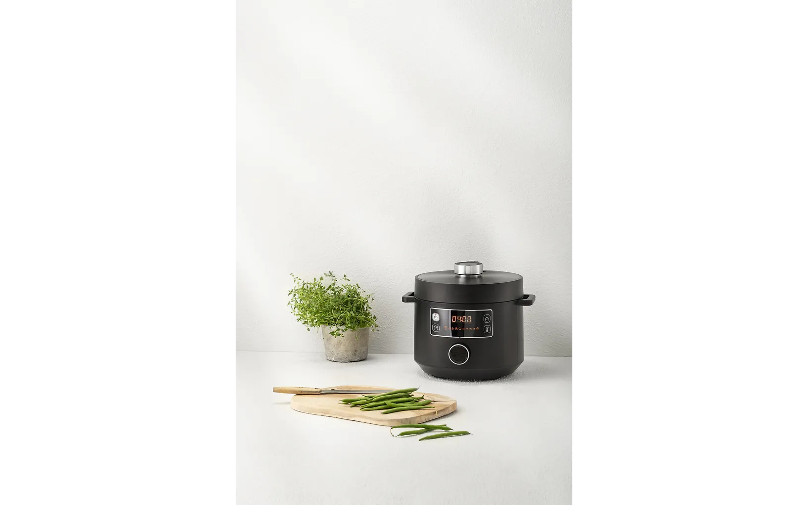 OBH Nordica Turbo Cuisine Multicooker QK7548S0 -monitoimikeitin, 4,8 L