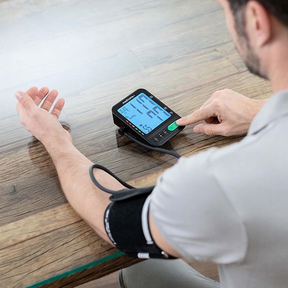 Medisana BU580 Connect -verenpainemittari, musta – kuva 7