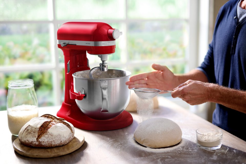 KitchenAid Artisan 5KSM70SHXEER 6,6 L -yleiskone, punainen