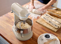 KitchenAid Artisan 5KSM70SHXEAC 6,6 L -yleiskone, kerma