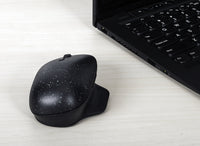 Targus ErgoFlip EcoSmart Mouse -ergonomiahiiri, vasen- ja oikeakätisille – kuva 4