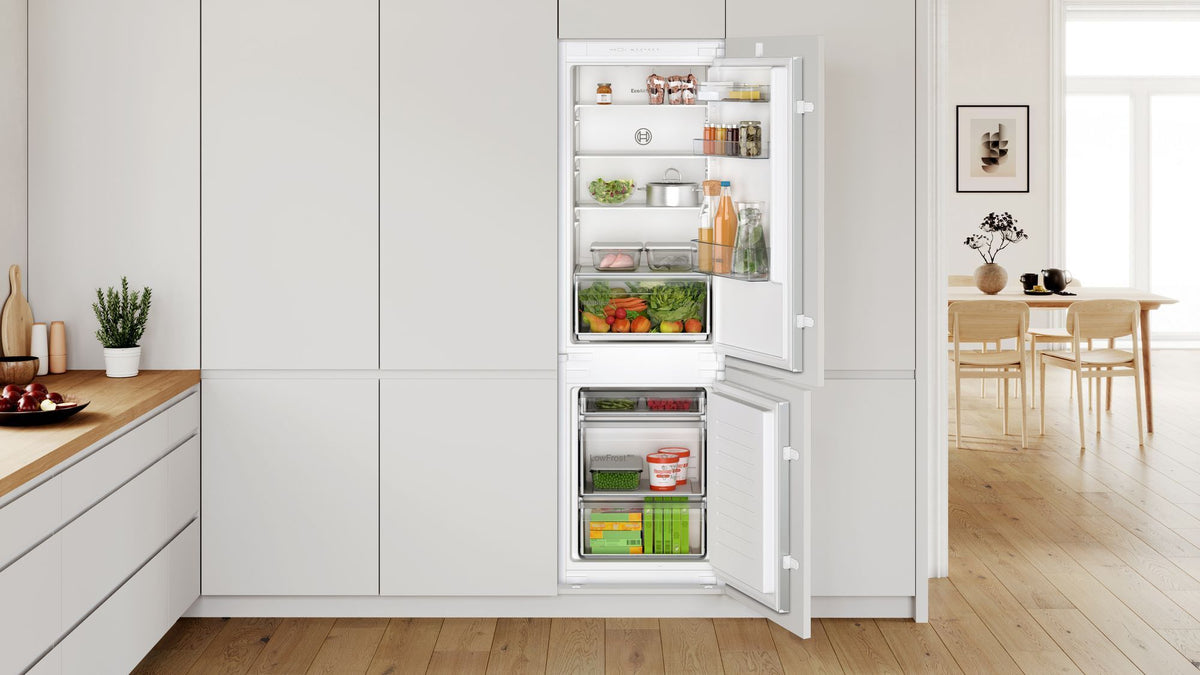 Bosch KIV86NSE0 Serie 2 integroitava jääkaappipakastin – kuva 8