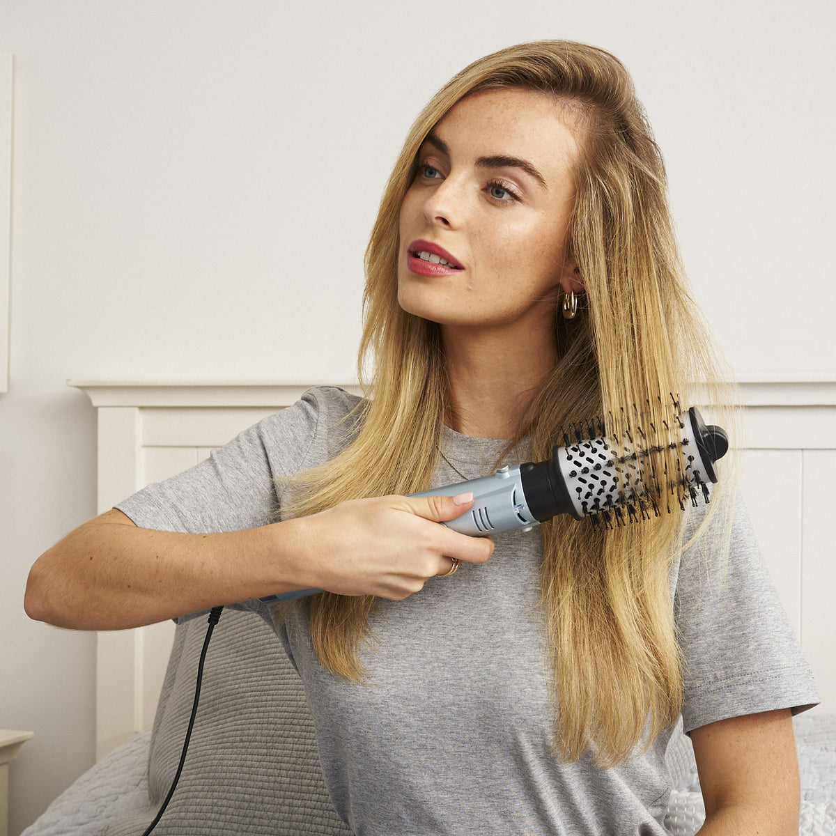 Babyliss AS774E Hydro-Fusion 4-in-1 Hair Dryer Brush ilmakiharrin