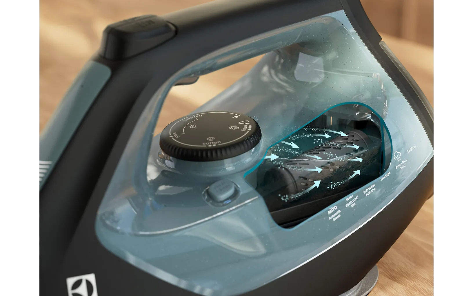 Electrolux Refine 700 E7SI2-6OG strykjärn