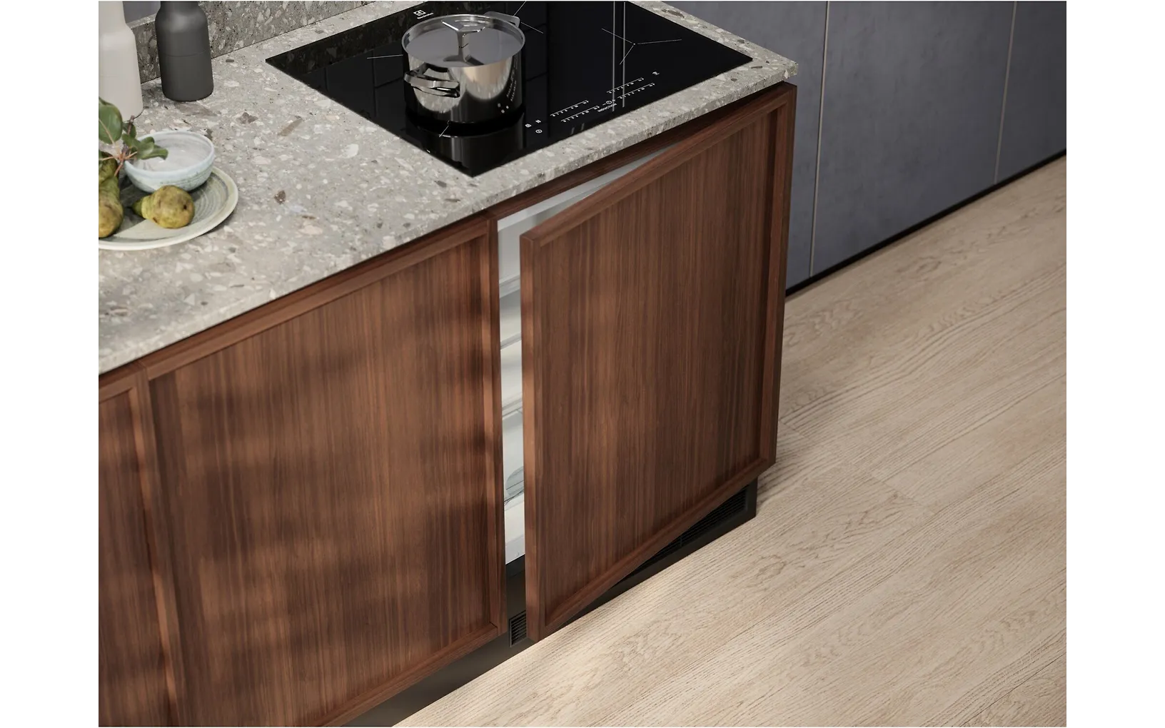 Electrolux LYB3AE82R frysskåp, integrerbart