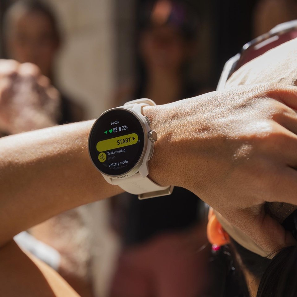 Suunto Race S -urheilukello, 45 mm, Powder Pink