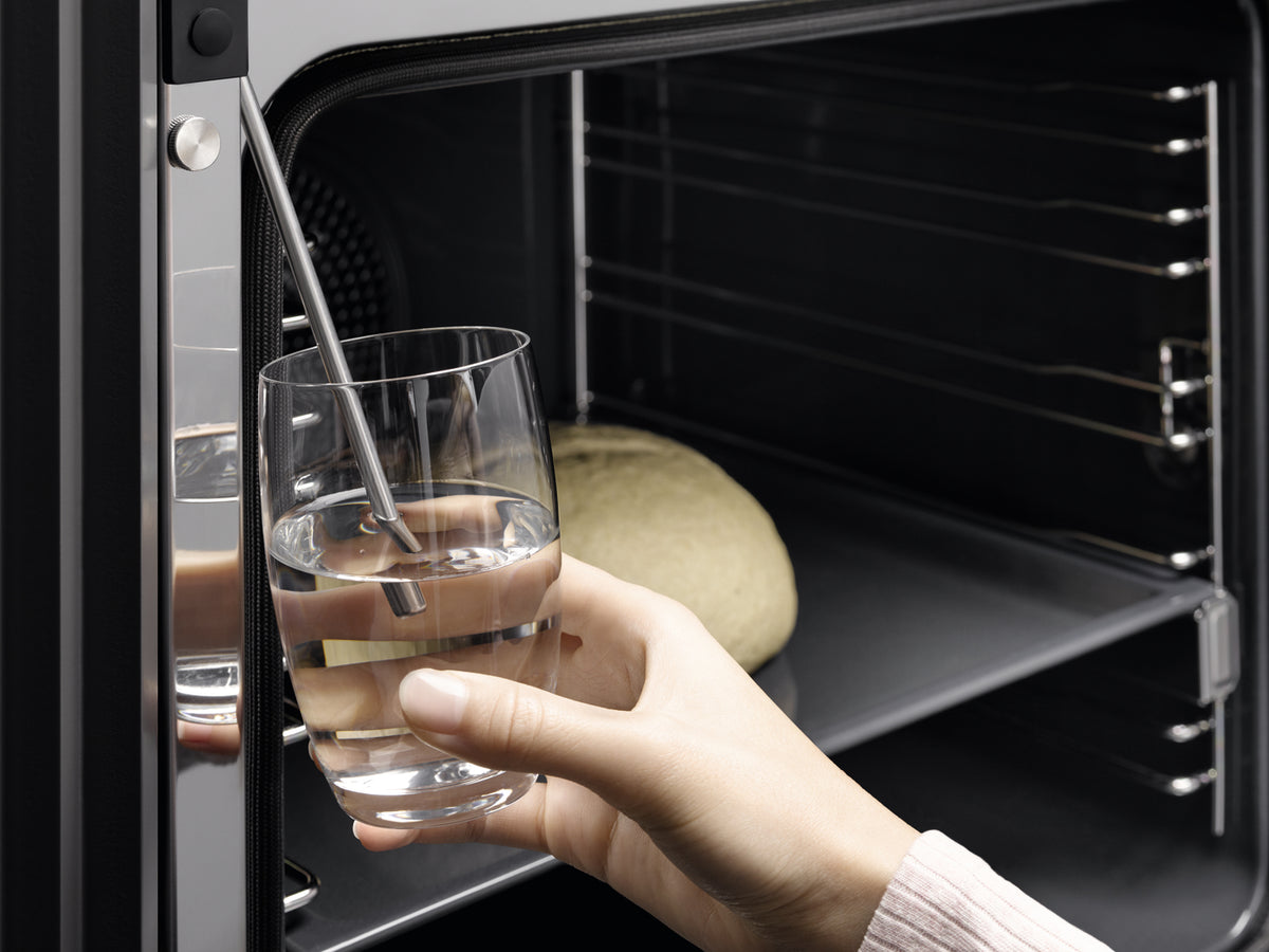 Miele H 7565 BP kalusteuuni, teräs – kuva 6