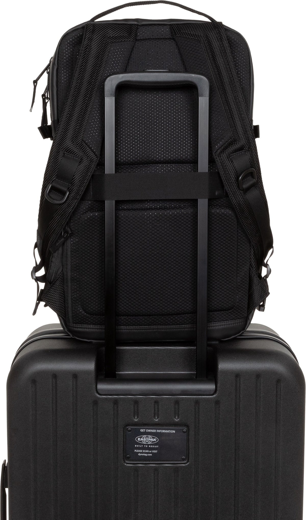 Eastpak TECUM M Cnnct Coat -reppu, musta – kuva 11