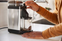 Moccamaster KM5 Burr kahvimylly, mattavalkoinen