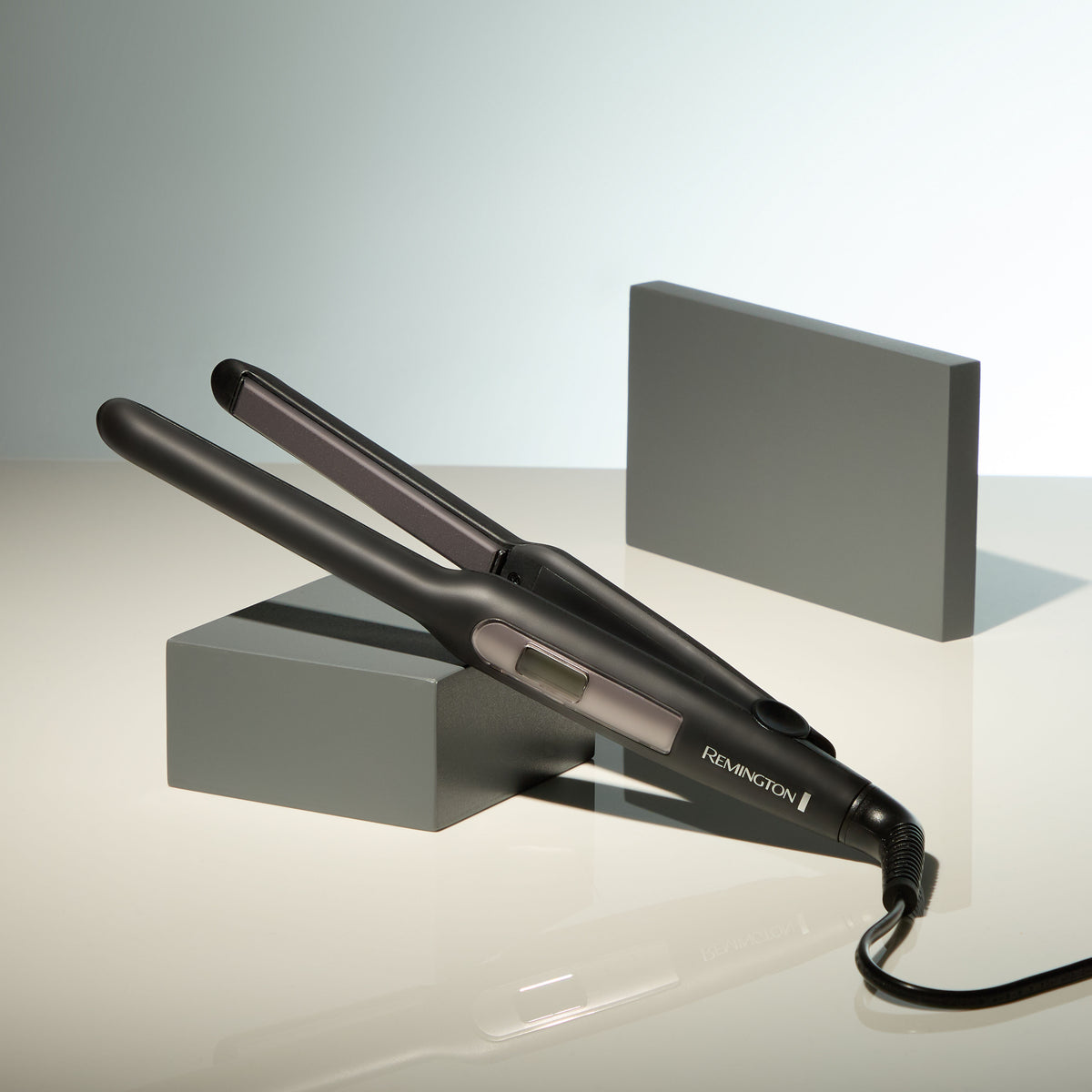 Remington S5515 Pro-Ceramic Extra kapea suoristusrauta