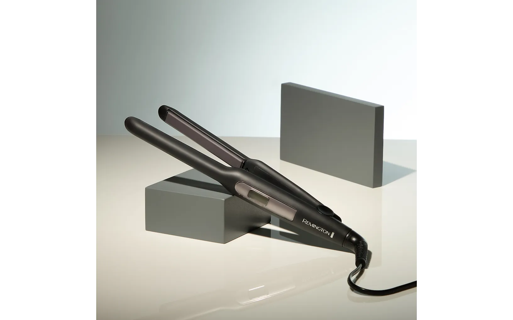 Remington S5515 Pro-Ceramic Extra kapea suoristusrauta