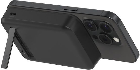 Belkin BoostCharge Pro Qi2 -varavirtalähde magneetilla, 10000 mAh, musta – kuva 2