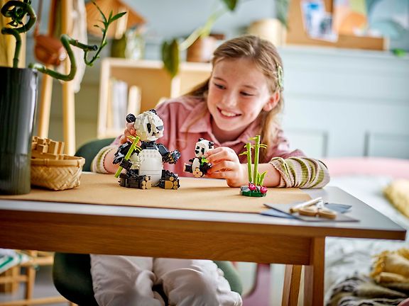 LEGO Creator 31165 – Villieläimet: Pandaperhe – kuva 26