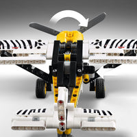 LEGO Technic 42198 – Syrjäseudun pienkone – kuva 4