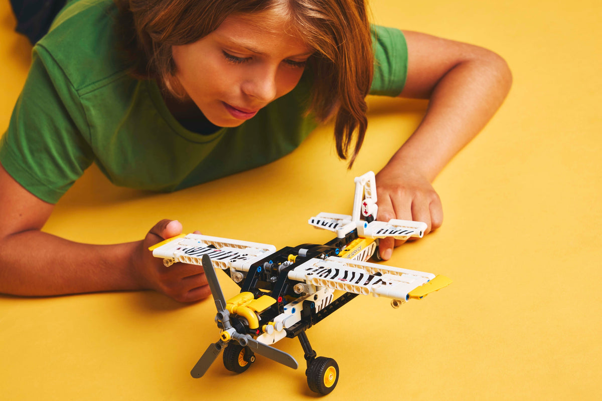 LEGO Technic 42198 – Syrjäseudun pienkone – kuva 21
