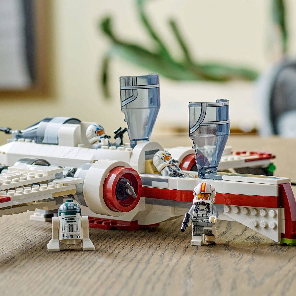 LEGO Star Wars 75402 – ARC-170‑tähtihävittäjä – kuva 4