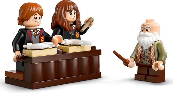 LEGO Harry Potter 76442 – Tylypahkan linna: Loitsuoppitunti – kuva 4