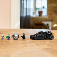 LEGO Super Heroes DC 76303 – Batman Tumbler vastaan Two-Face ja The Joker – kuva 10
