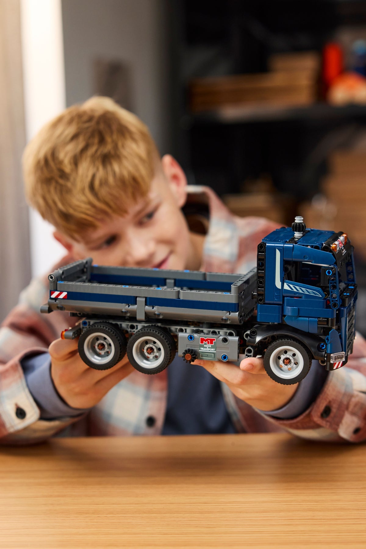 LEGO Technic 42203 – Kippiauto – kuva 21