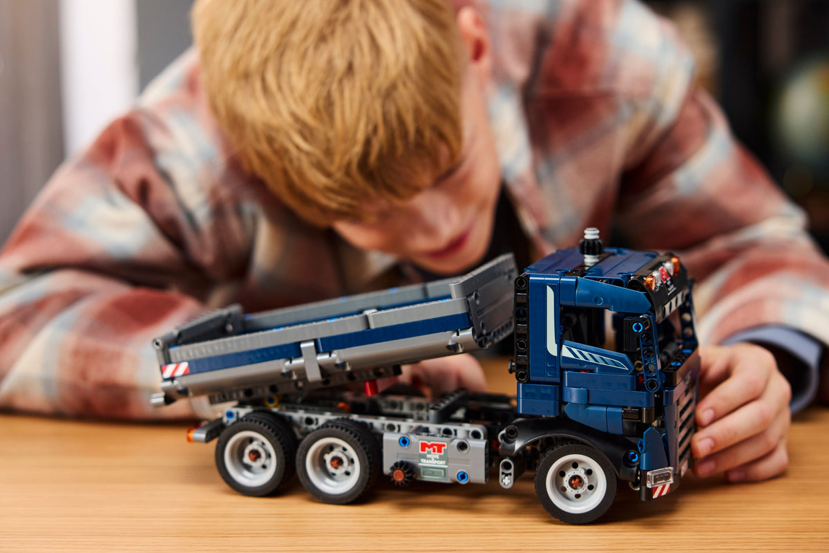 LEGO Technic 42203 – Kippiauto – kuva 15