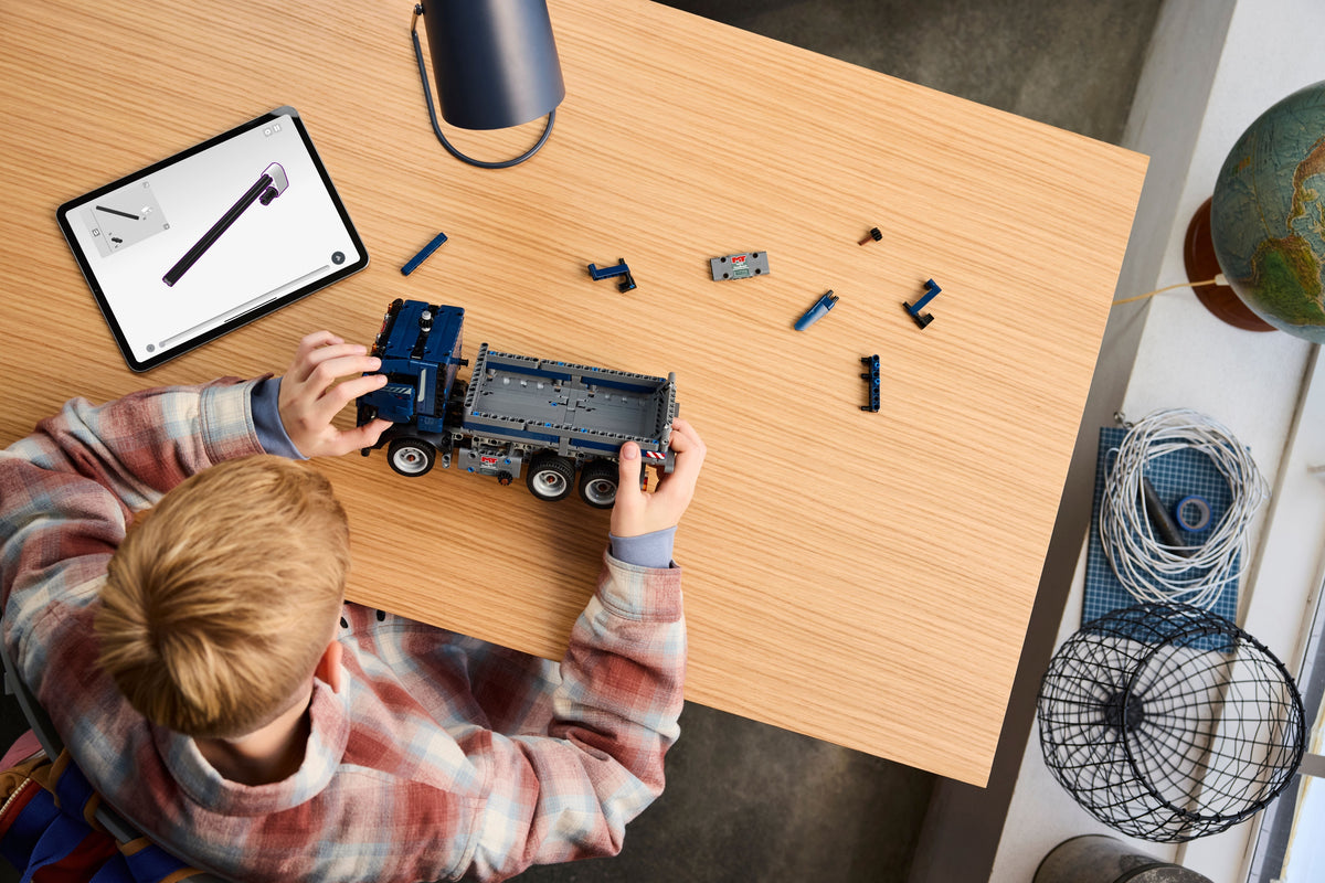 LEGO Technic 42203 – Kippiauto – kuva 14