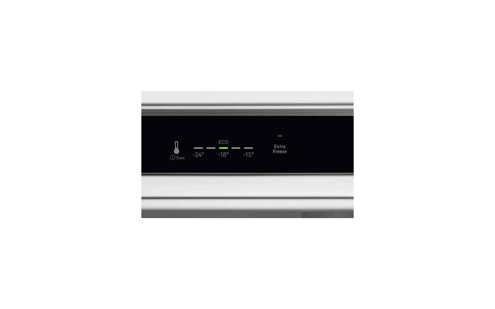 Electrolux EUN7NE18C 700-sarjan kaappipakastin, integroitava